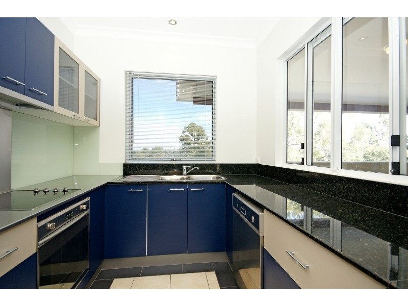 3/3 Indooroopilly Street, Dutton Park QLD 4102