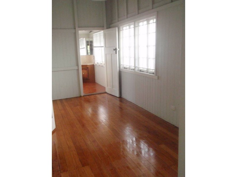 21 Juster St, Annerley QLD 4103