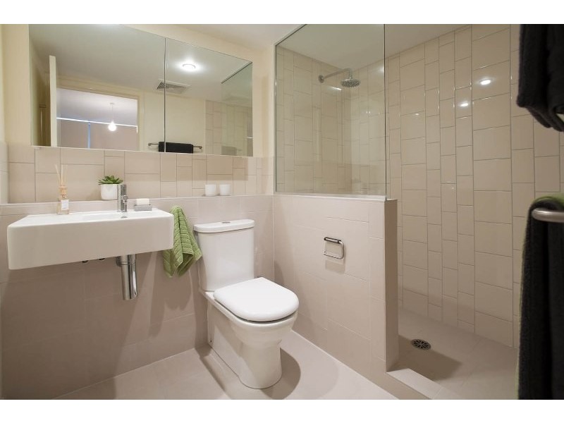 157/8 Musgrave Road, West End QLD 4101
