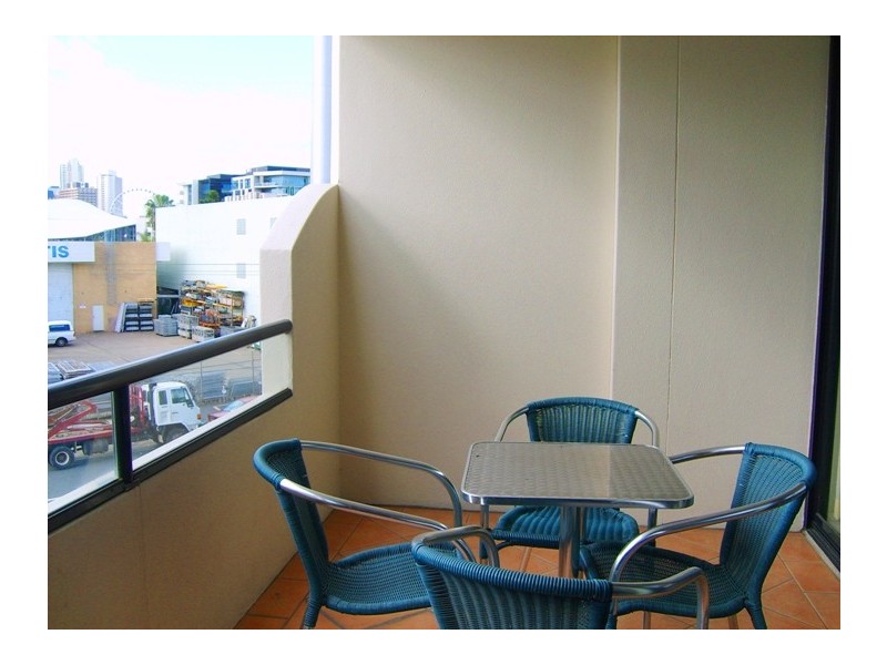 302/220 Melbourne Street, West End QLD 4101