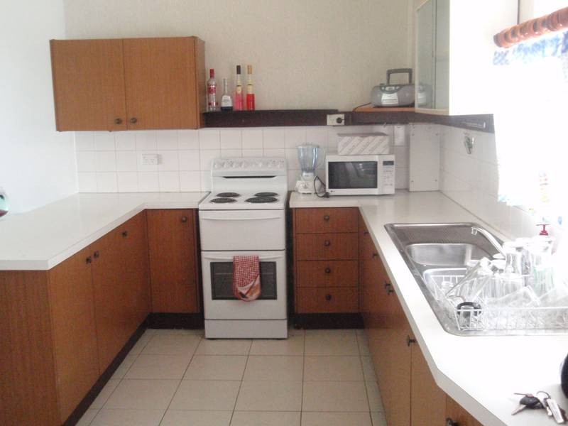 8 Cook St, Yeronga QLD 4104