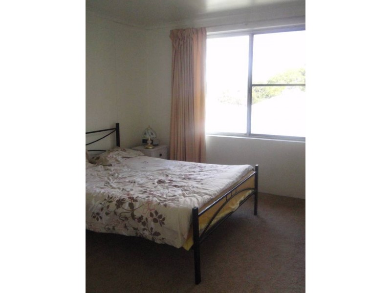 8 Cook St, Yeronga QLD 4104