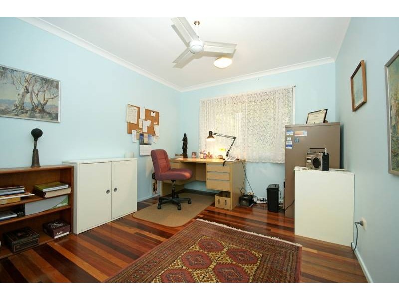 143 Jerrang Street, Indooroopilly QLD 4068
