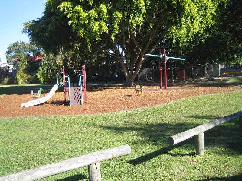 East Brisbane QLD 4169