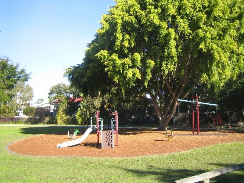 East Brisbane QLD 4169