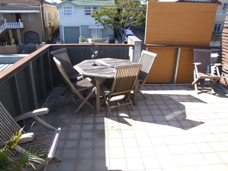 4/75 Hardgrave Road, West End QLD 4101