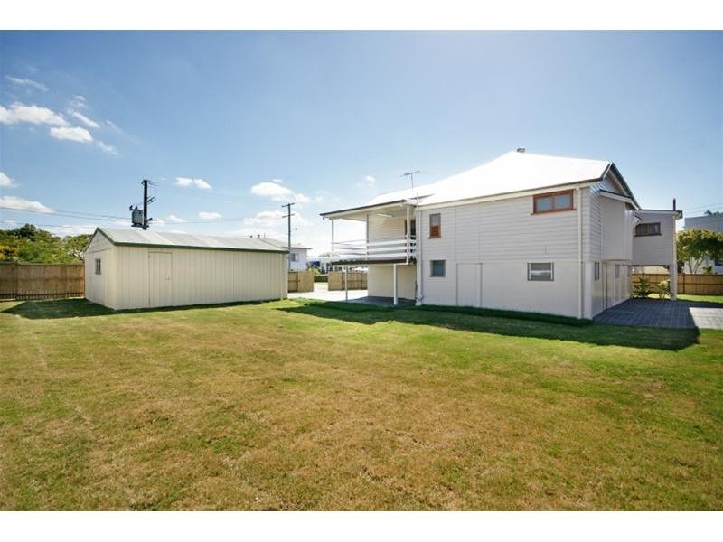 61 Deshon Street, Woolloongabba QLD 4102
