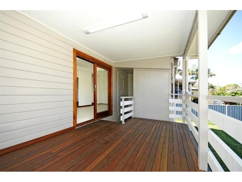 61 Deshon Street, Woolloongabba QLD 4102