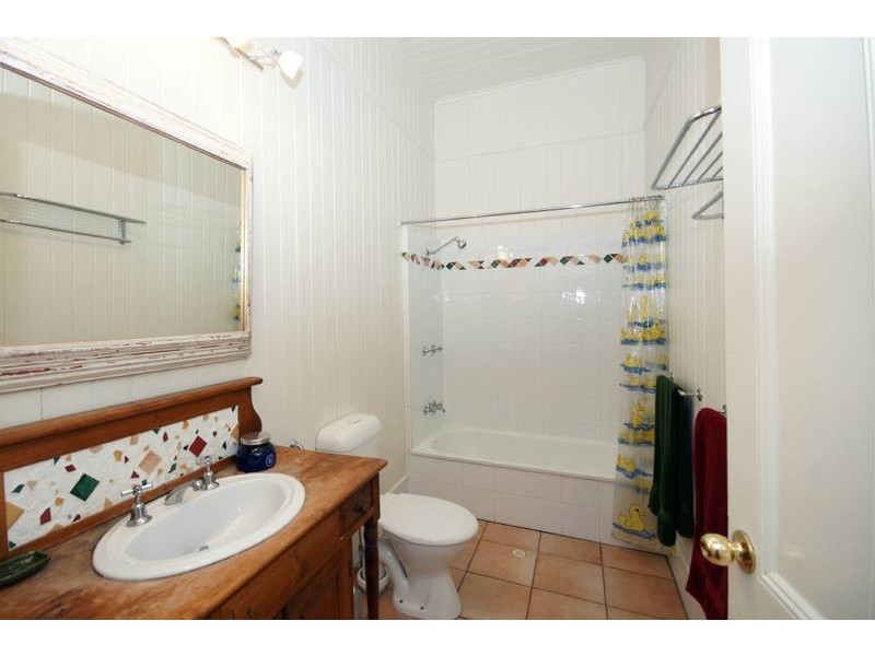 27 Wahcumba Street, Dutton Park QLD 4102