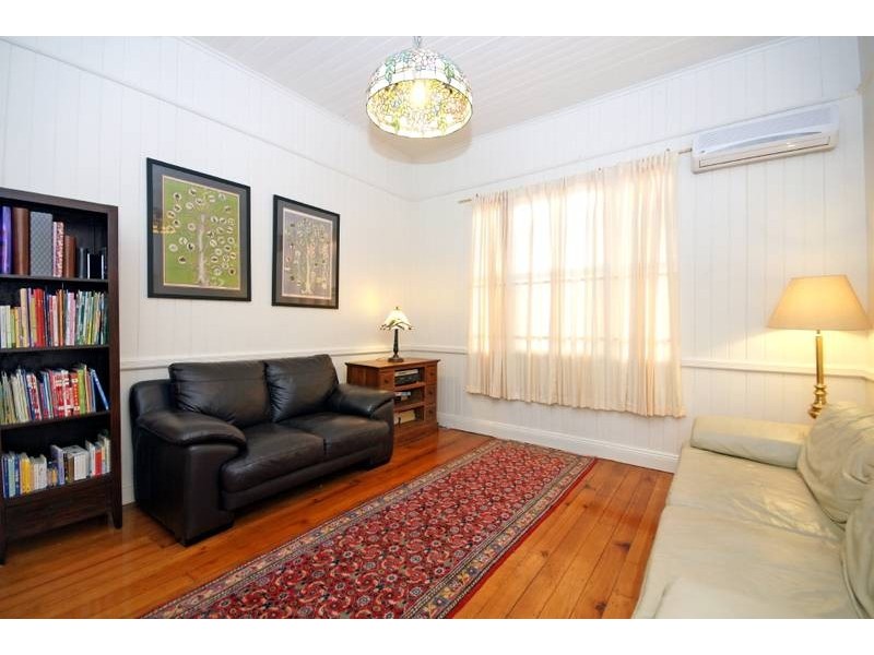 27 Wahcumba Street, Dutton Park QLD 4102