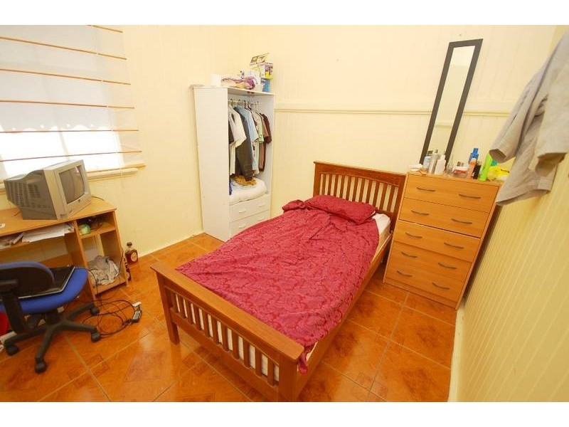 5-8/107 Old Cleveland Rd, Greenslopes QLD 4120