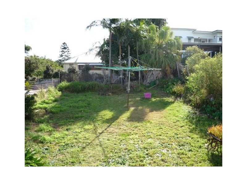 12 Laura St, Highgate Hill QLD 4101