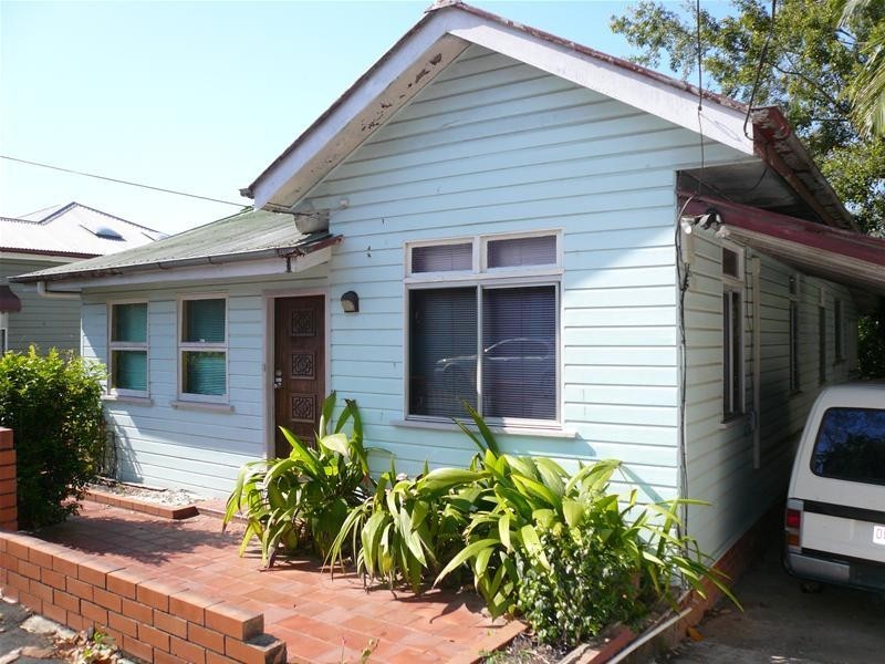 16 High Street, Highgate Hill QLD 4101
