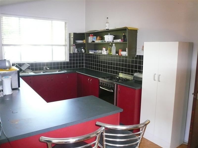 16 High Street, Highgate Hill QLD 4101