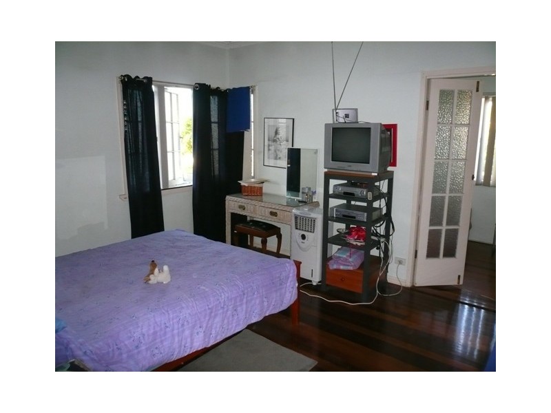 753 Oxley Road, Corinda QLD 4075