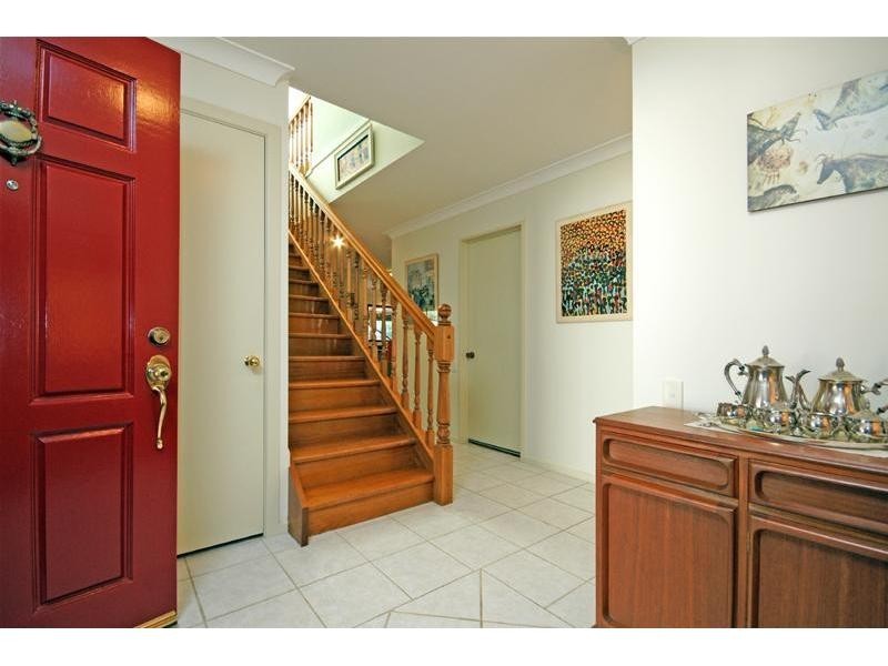 123 Mt Ommaney Drive, Jindalee QLD 4074