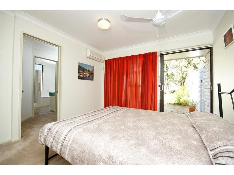 123 Mt Ommaney Drive, Jindalee QLD 4074