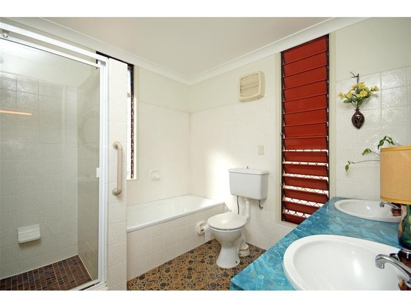 123 Mt Ommaney Drive, Jindalee QLD 4074