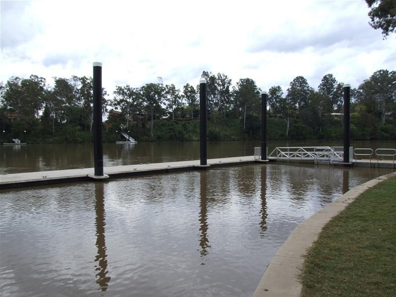 123 Mt Ommaney Drive, Jindalee QLD 4074