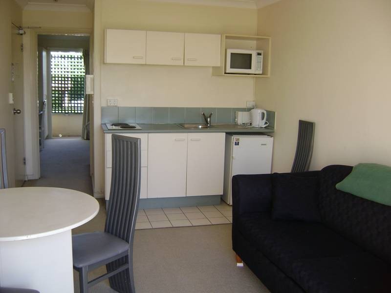 32/21 Edmondstone Street, South Brisbane QLD 4101