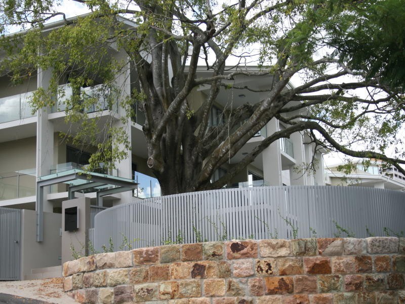 11/130 Gray Road, Highgate Hill QLD 4101
