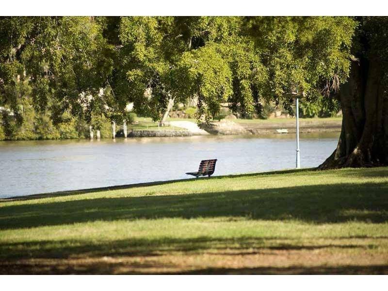 7306/1 Riverside Drive, West End QLD 4101