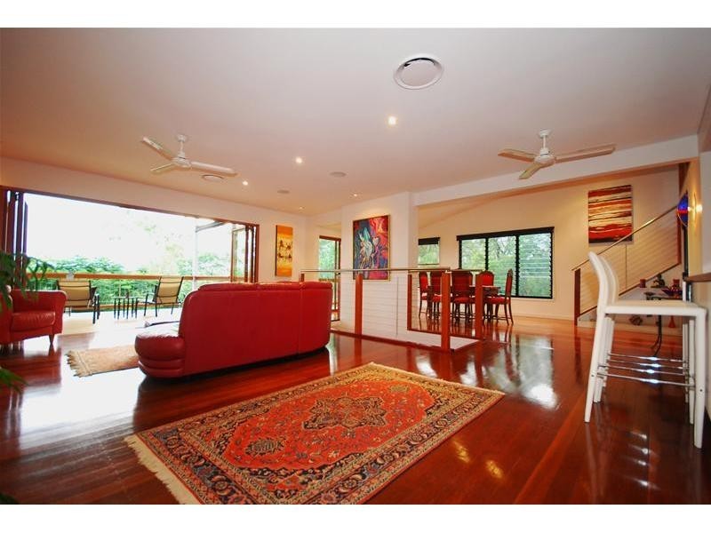 1 Indooroopilly Street, Dutton Park QLD 4102