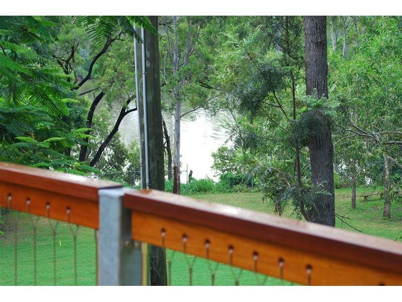 1 Indooroopilly Street, Dutton Park QLD 4102