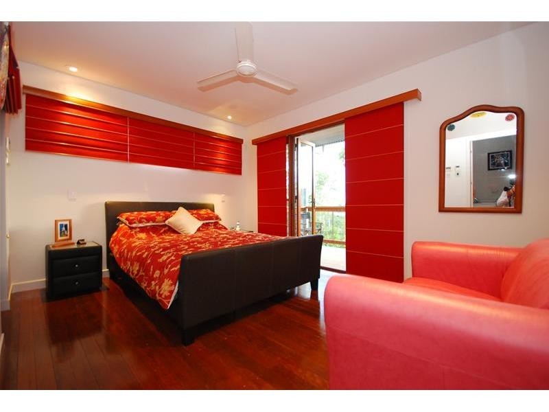 1 Indooroopilly Street, Dutton Park QLD 4102