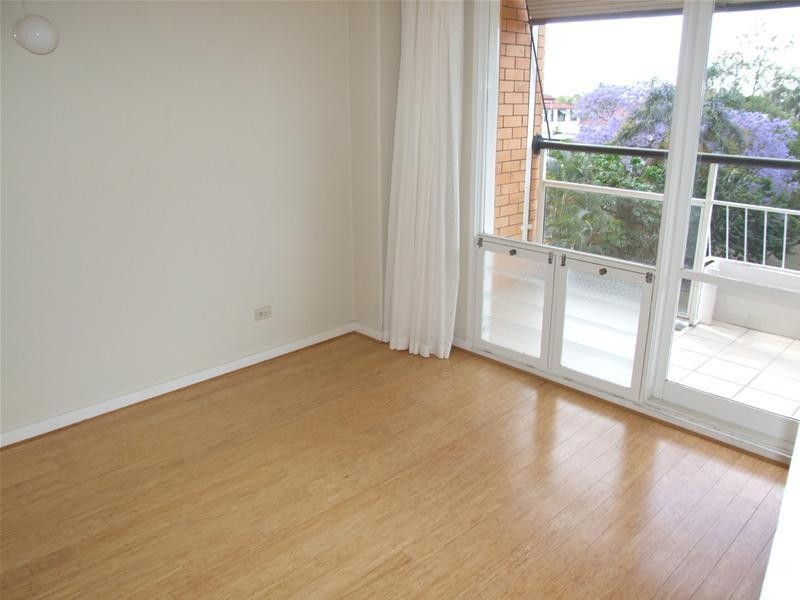 3J/182 Dornoch Terrace, Highgate Hill QLD 4101