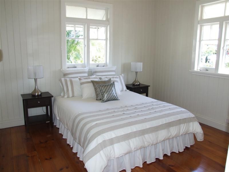 26 Jellicoe Street, Coorparoo QLD 4151