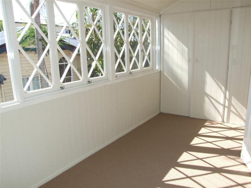 26 Jellicoe Street, Coorparoo QLD 4151