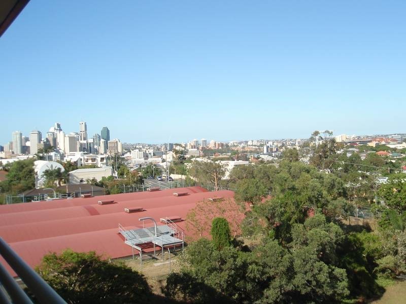 9/11 Beaconsfield Street, Highgate Hill QLD 4101