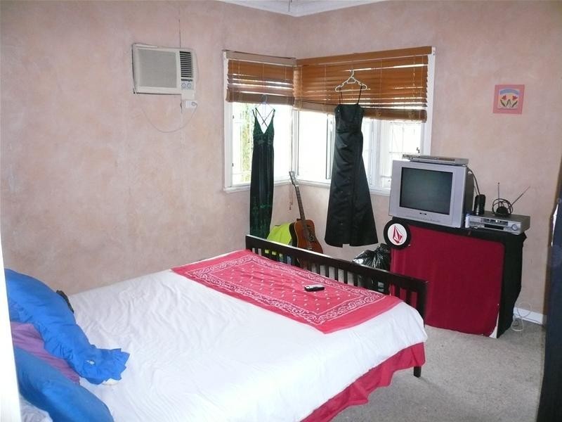 661 Old Cleveland Road, Camp Hill QLD 4152