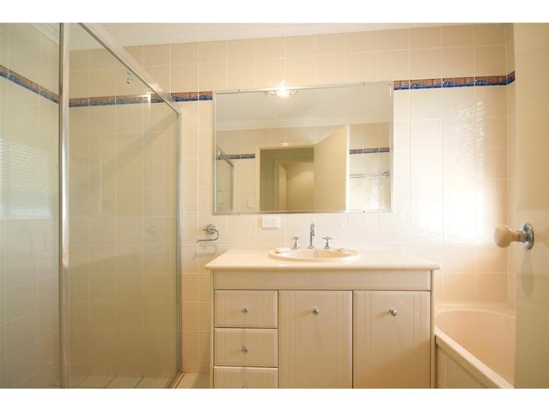 36 Hannam Crescent, Forest Lake QLD 4078