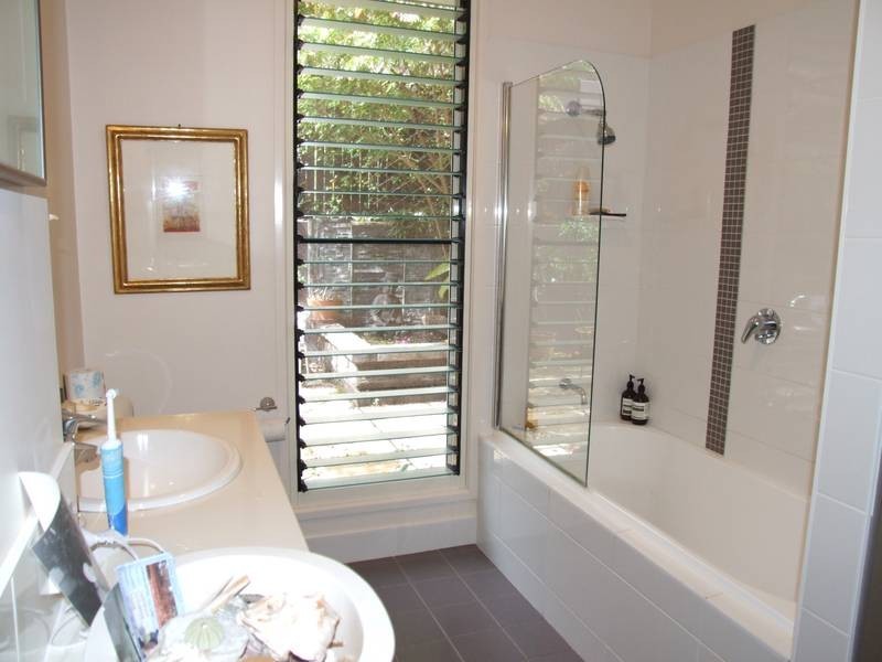 41B Middle Street, Highgate Hill QLD 4101