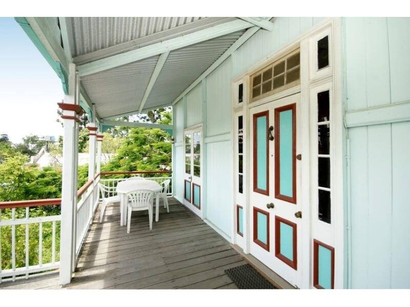 45 Laura Street, Highgate Hill QLD 4101