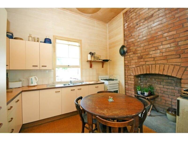 45 Laura Street, Highgate Hill QLD 4101