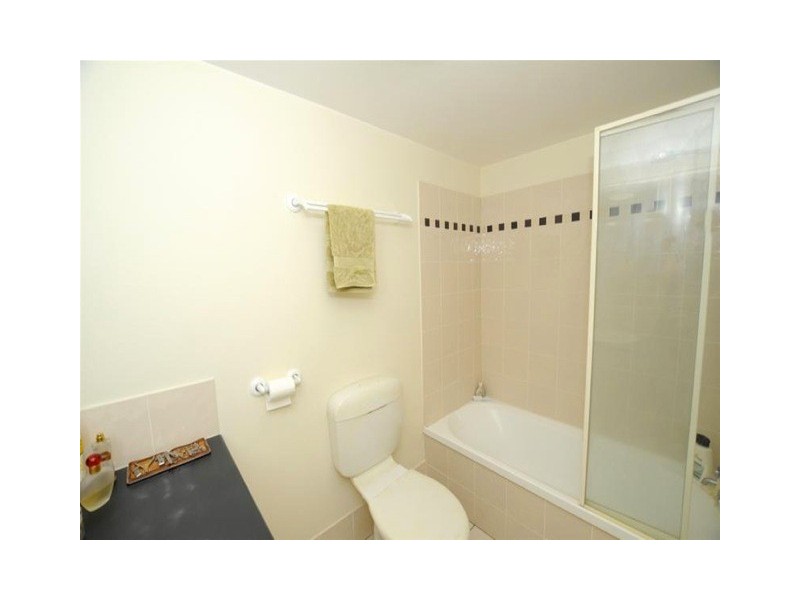 2/1 Fisher Street, East Brisbane QLD 4169