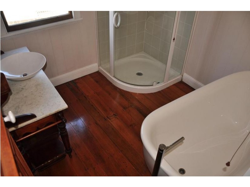 28 Bell Street, Kangaroo Point QLD 4169