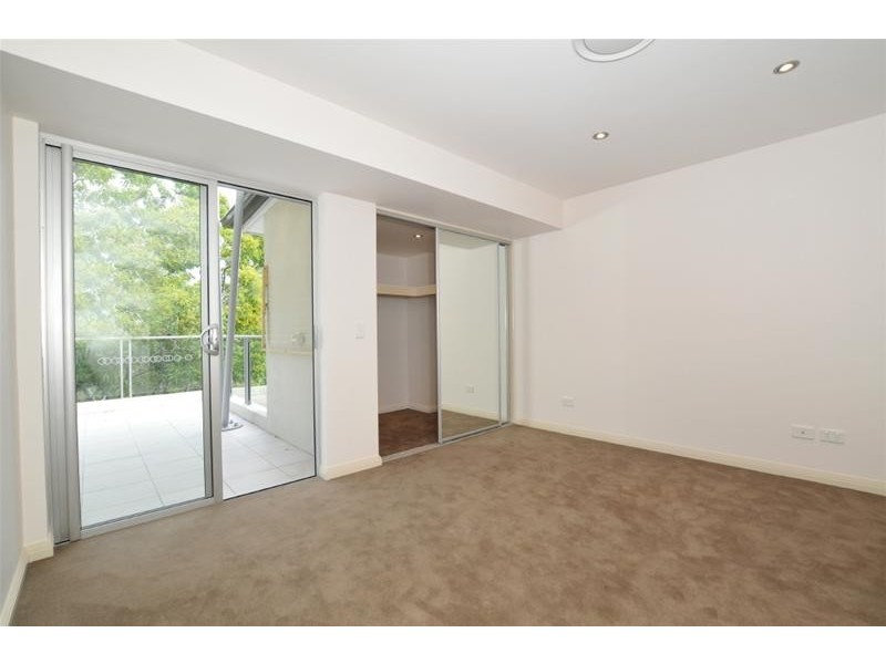 10/137 Dornoch Terrace, Highgate Hill QLD 4101