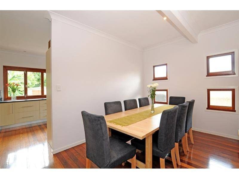 21 Allamanda Street, Fairfield QLD 4103