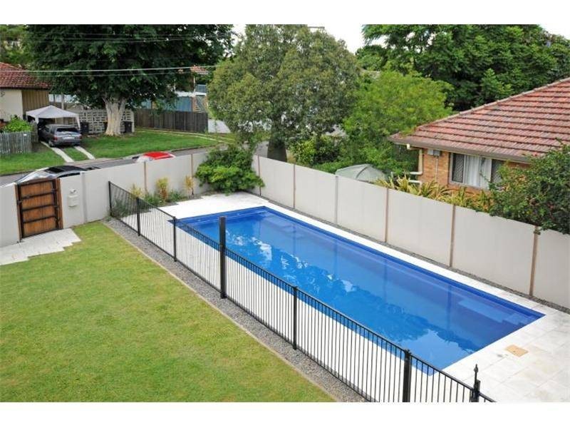 21 Allamanda Street, Fairfield QLD 4103