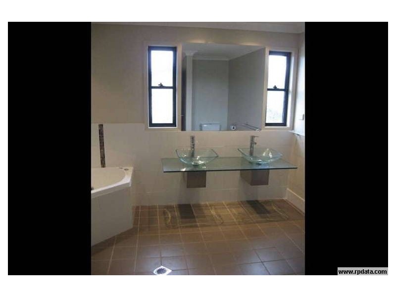 75 Leybourne Street, Chelmer QLD 4068