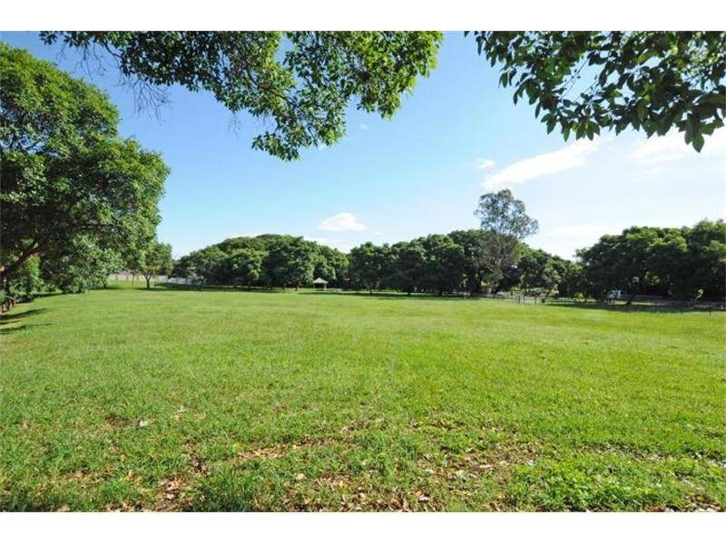 18 Cottenham Street, Fairfield QLD 4103