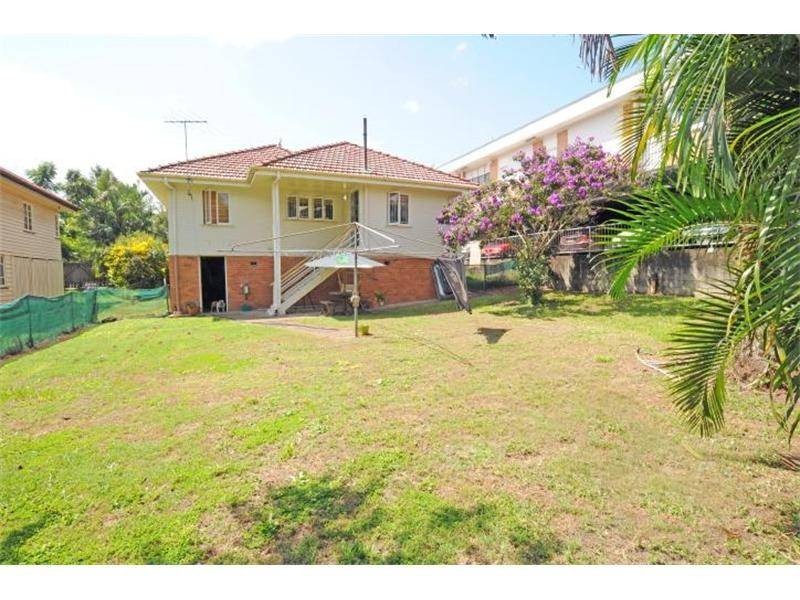 14 Kadumba Street, Yeronga QLD 4104