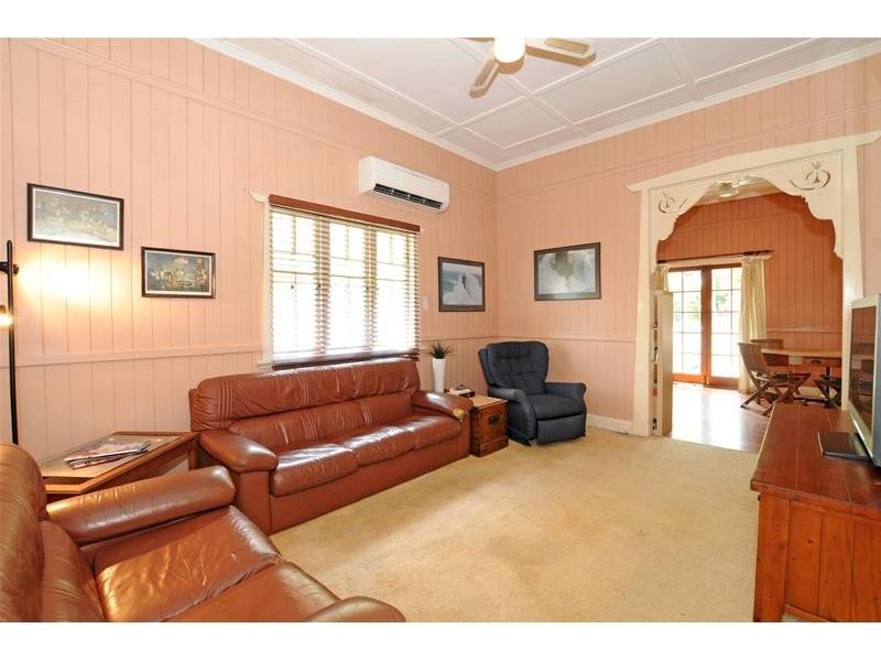 61 Raby Road, Coorparoo QLD 4151