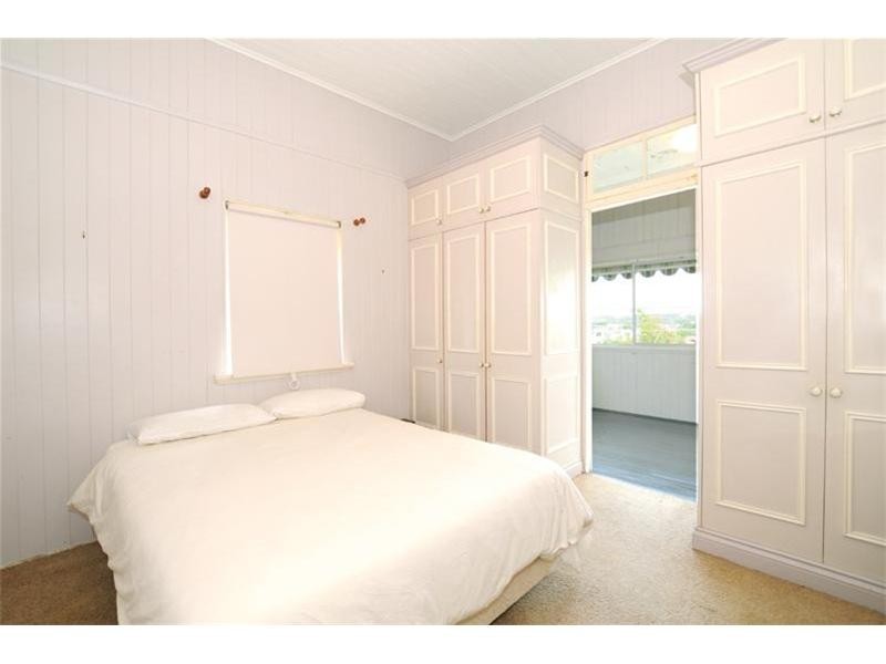 61 Raby Road, Coorparoo QLD 4151