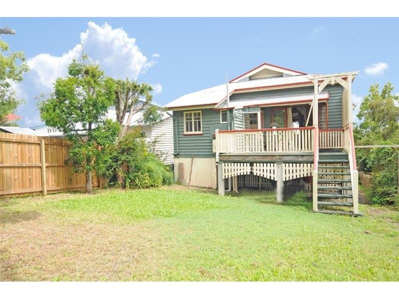 61 Raby Road, Coorparoo QLD 4151