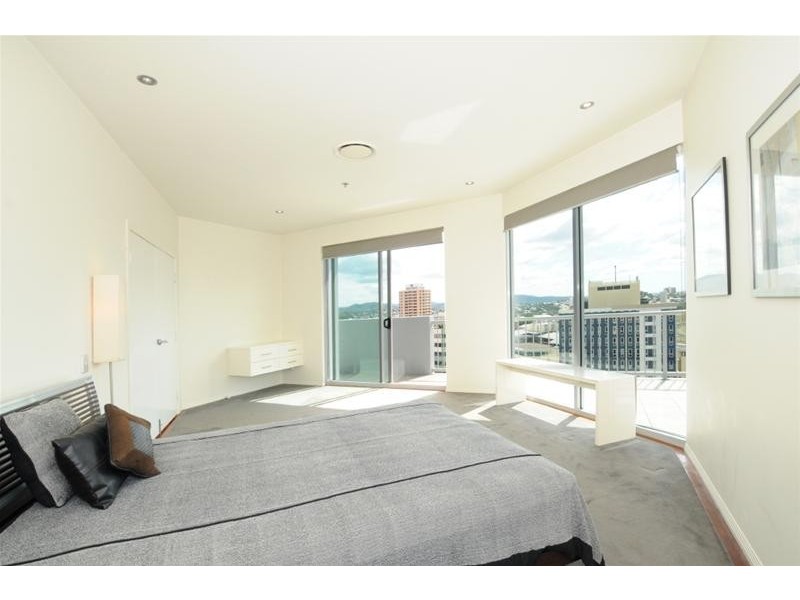 1802/30 Tank Street, Brisbane QLD 4000